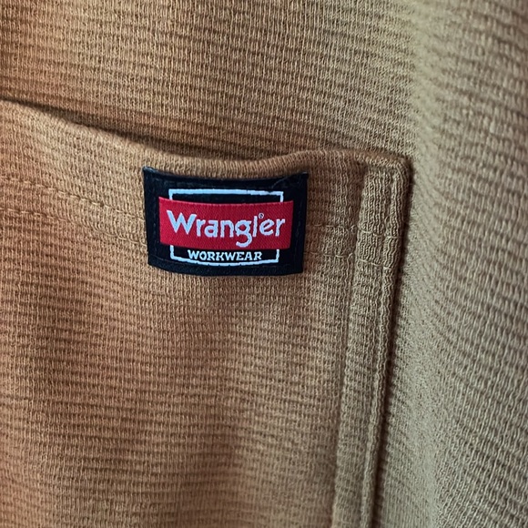 Wrangler workwear long sleeve Henley - Picture 3 of 7